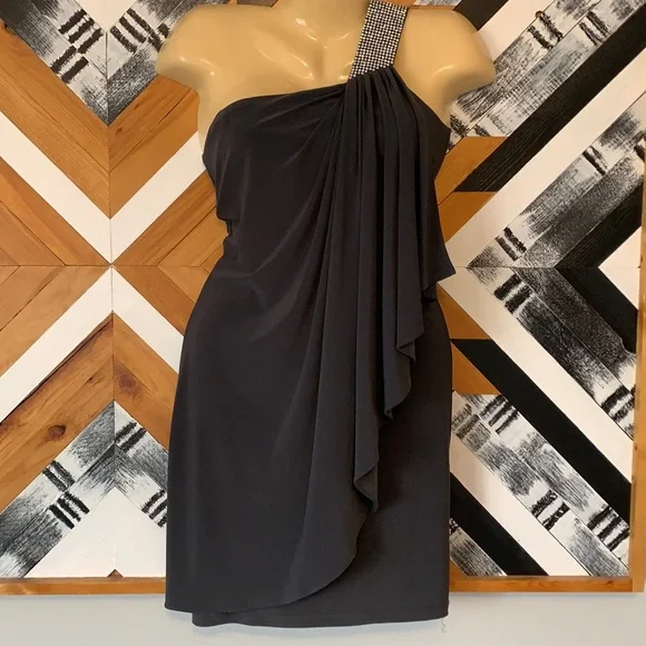 Cocktail Dress - Picture 1 of 5